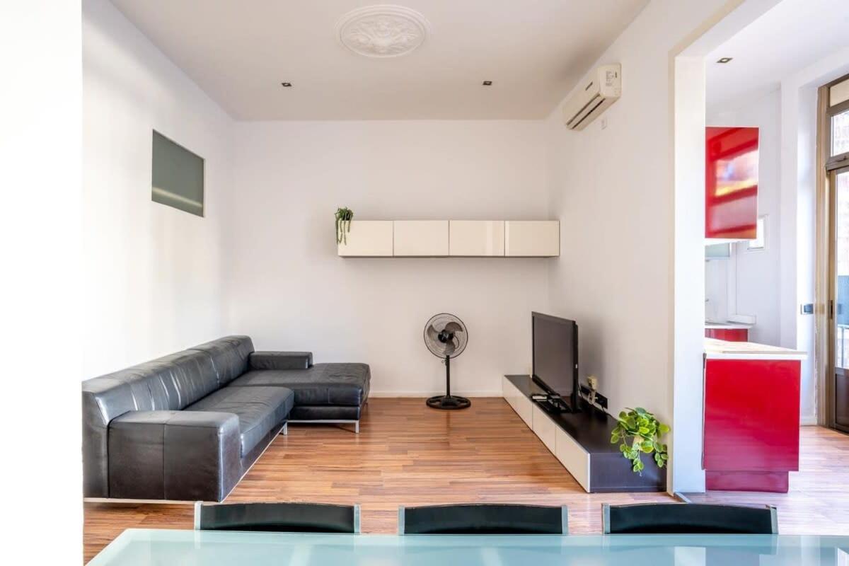Comfortable And Huge 4bd - 2bth Rambla Catalunya * Barcellona