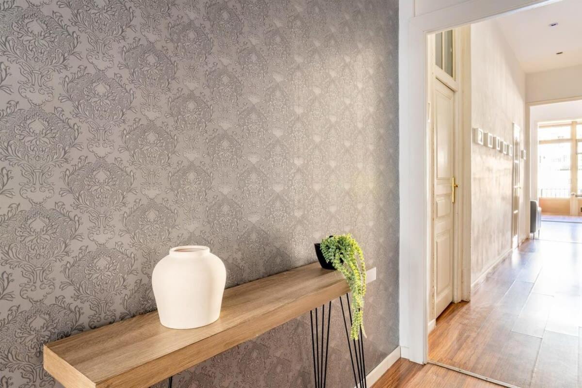 Comfortable And Huge 4bd - 2bth Rambla Catalunya * Barcellona